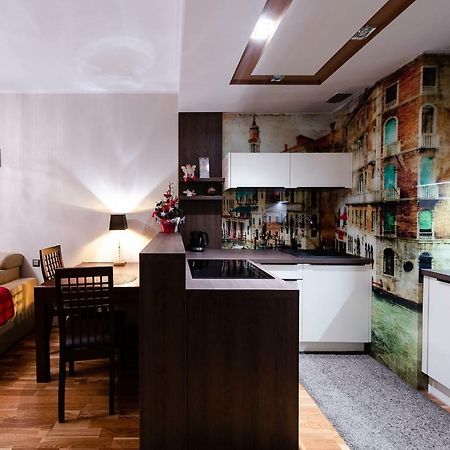 Apartament Moderna Francuska Park Катовице Экстерьер фото
